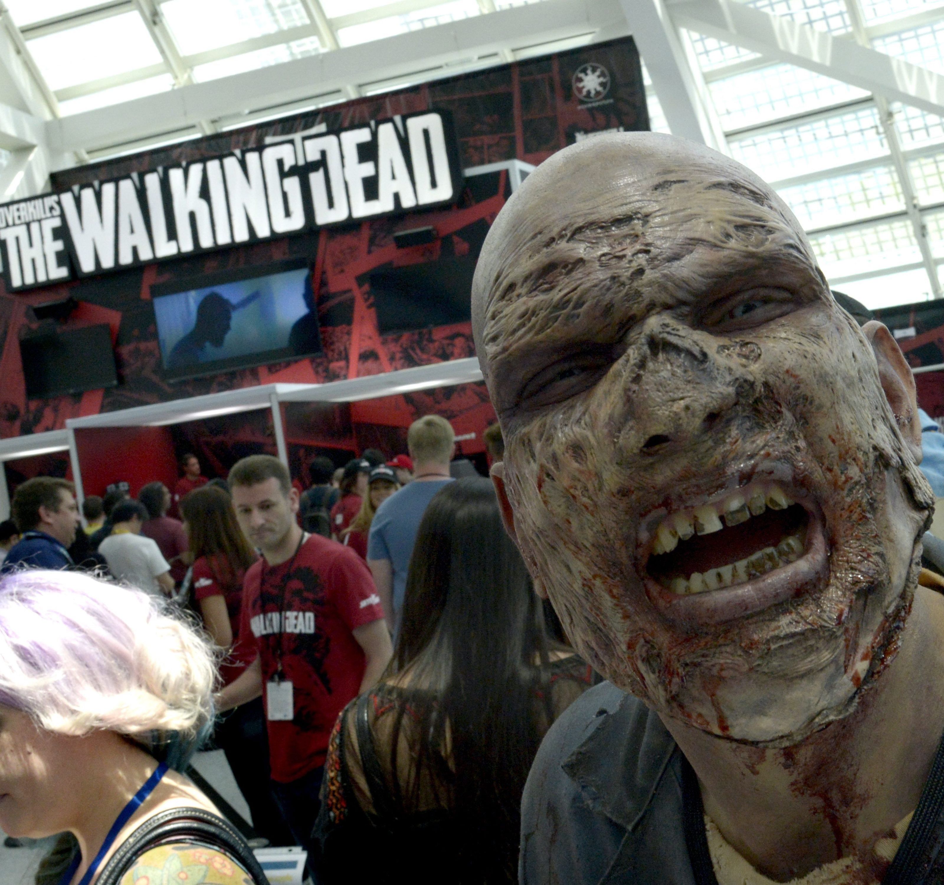 "The Walking Dead"-Fan verübt Gewalttat nach stundenlangem fernsehen. "The Walking Dead"-Fan verübt Gewalttat nach stundenlangem fernsehen.