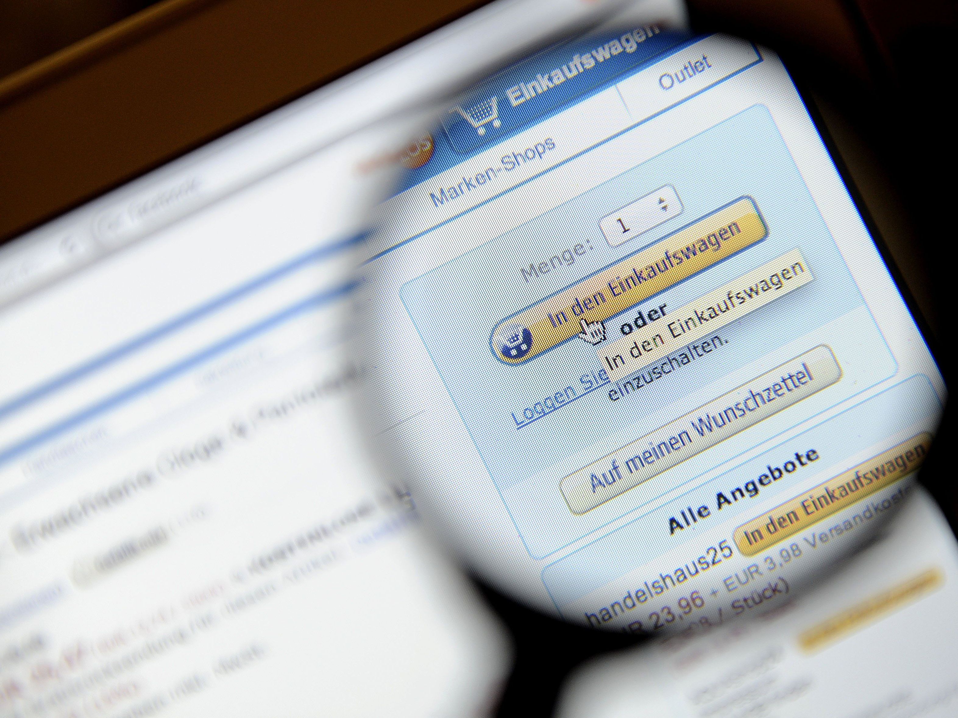 Amazon erweitert Sortiment um haltbare Lebensmitteln, Drogerie-Artikeln und Haushaltsbedarf Amazon erweitert Sortiment um haltbare Lebensmitteln, Drogerie-Artikeln und Haushaltsbedarf