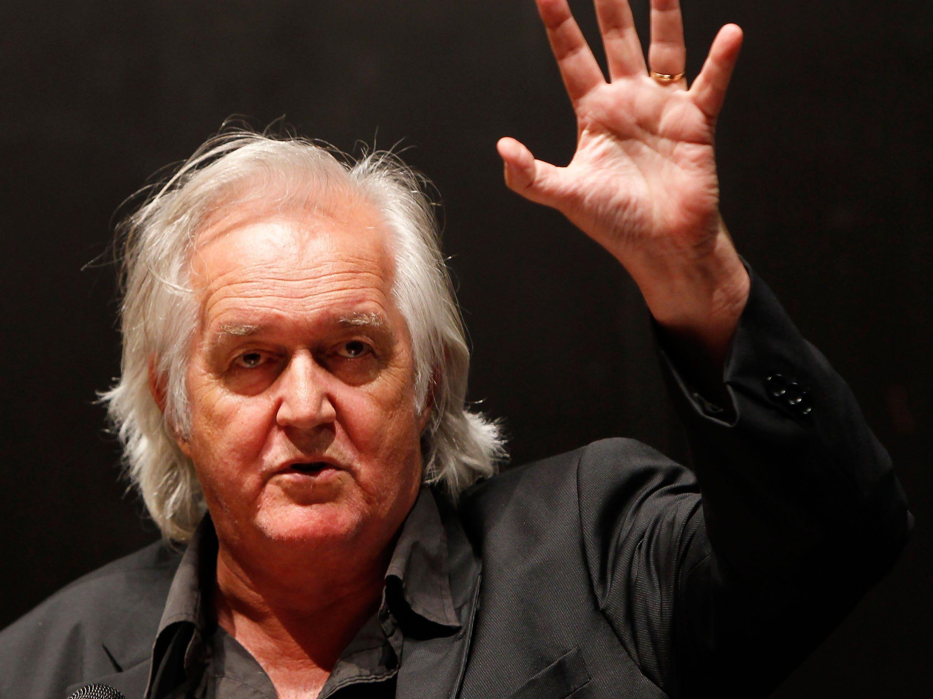 Der schwedische Krimiautor Henning Mankell ist mit 67 Jahren verstorben. Der schwedische Krimiautor Henning Mankell ist mit 67 Jahren verstorben.