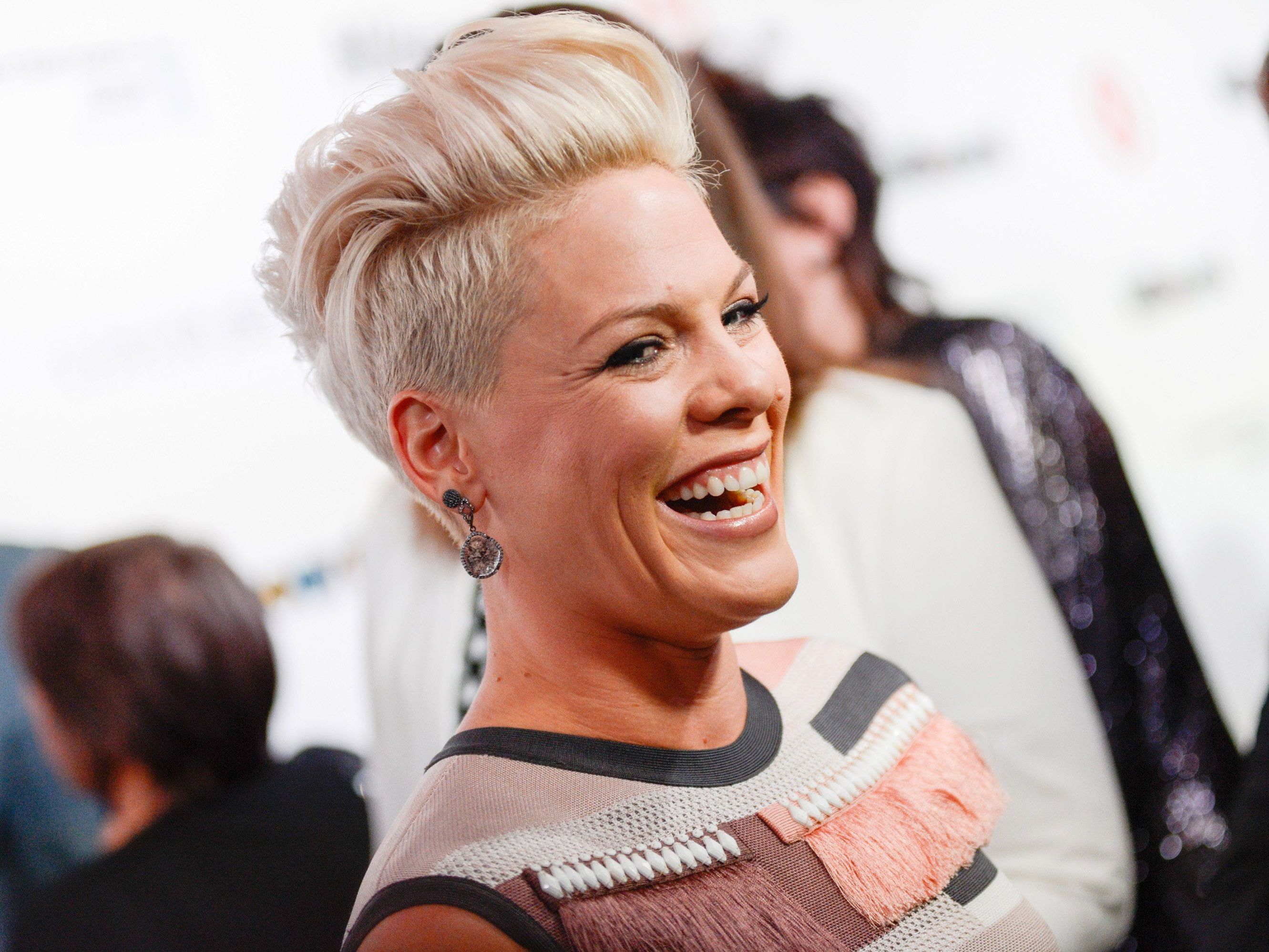 Pink hat Grund zur Freude. Pink hat Grund zur Freude.