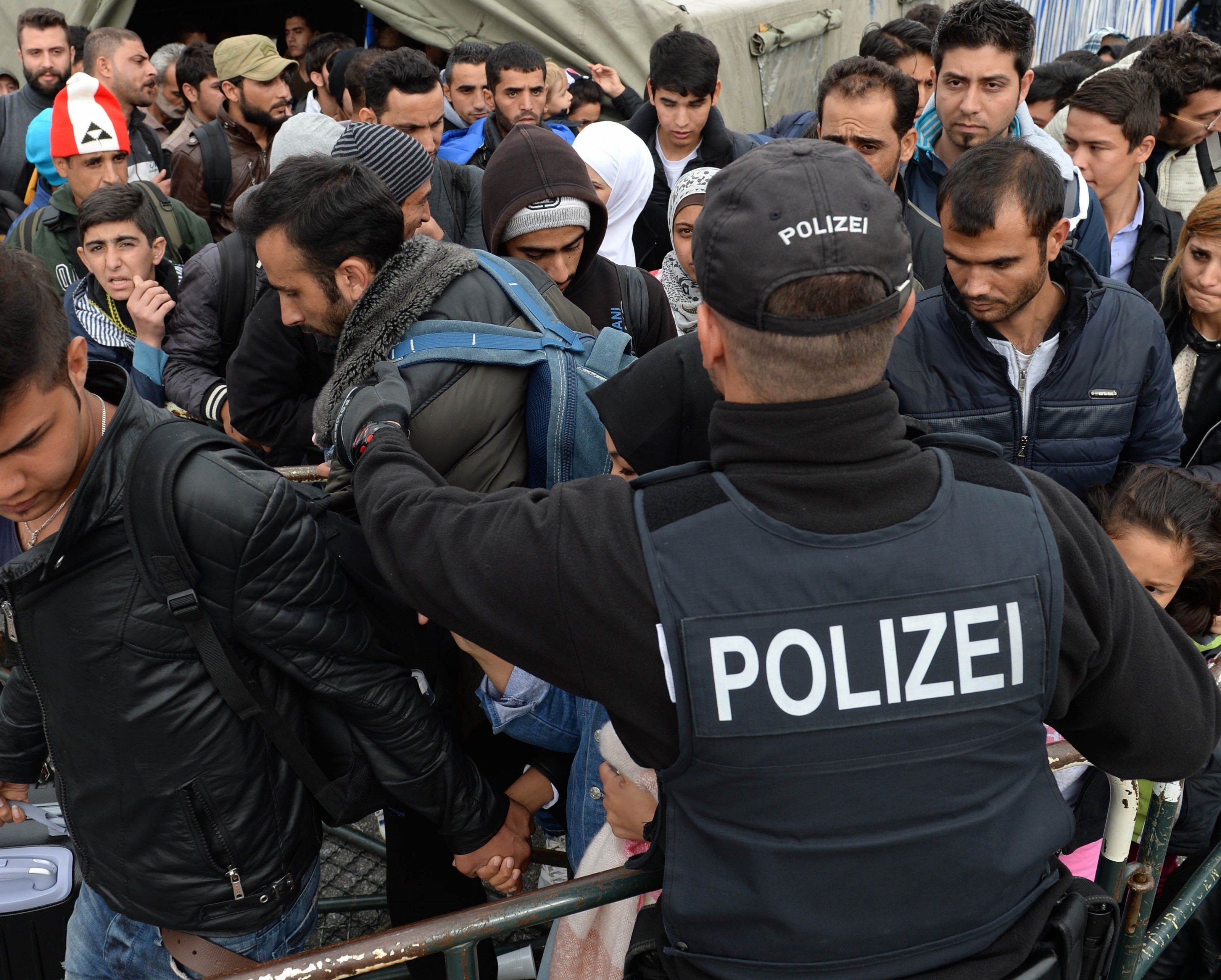 Slowenien befürchtet neuen Rekord bei Ankünften. Slowenien befürchtet neuen Rekord bei Ankünften.