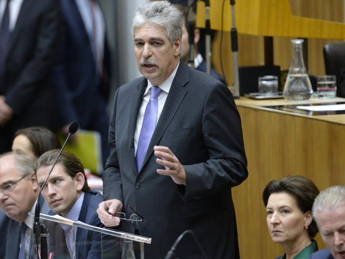 Schelling hielt am Mittwoch seine erste Budgetrede Schelling hielt am Mittwoch seine erste Budgetrede