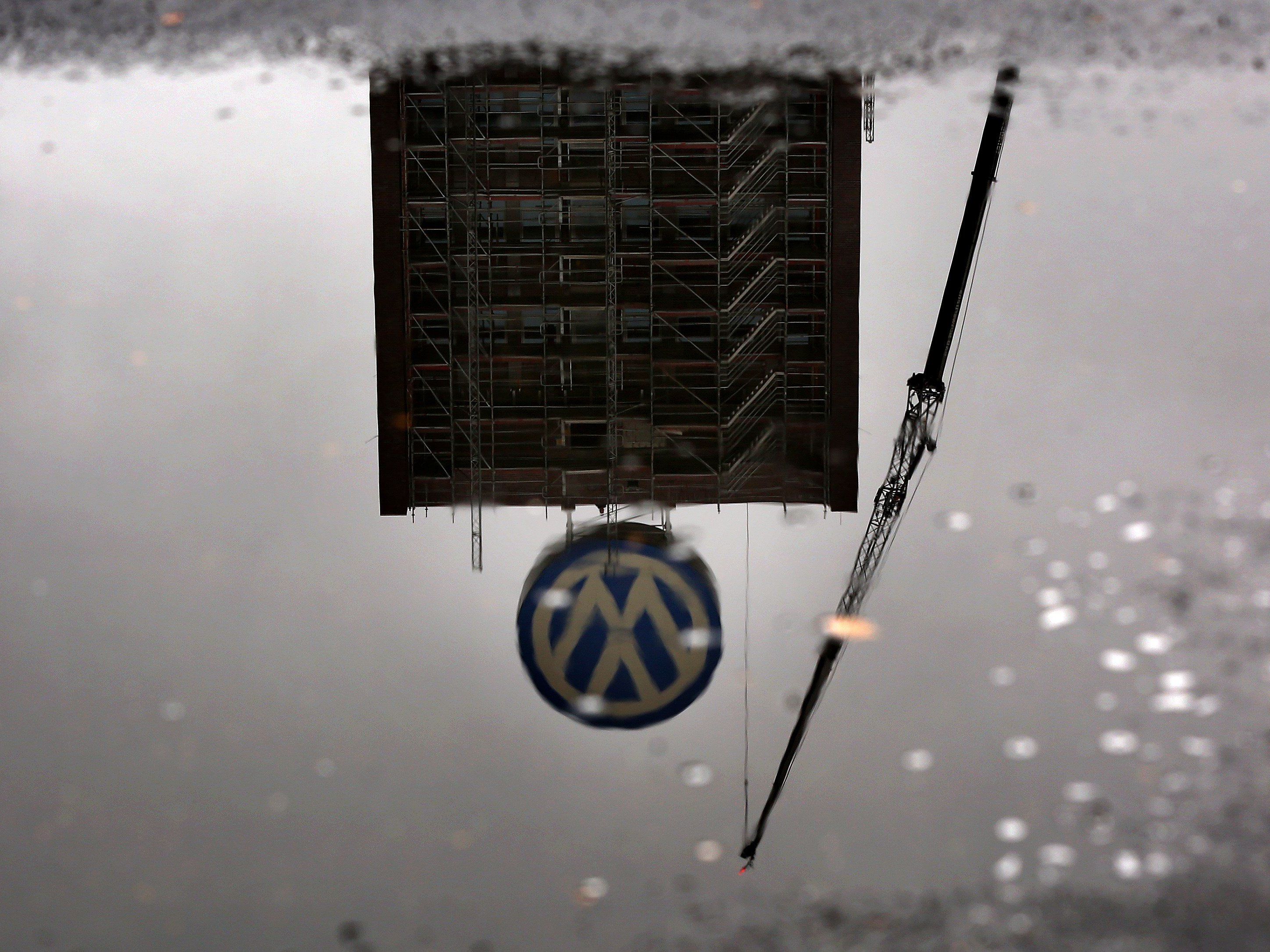 VW-Dieselskandal: Durchsuchungen bei VW in Wolfsburg VW-Dieselskandal: Durchsuchungen bei VW in Wolfsburg