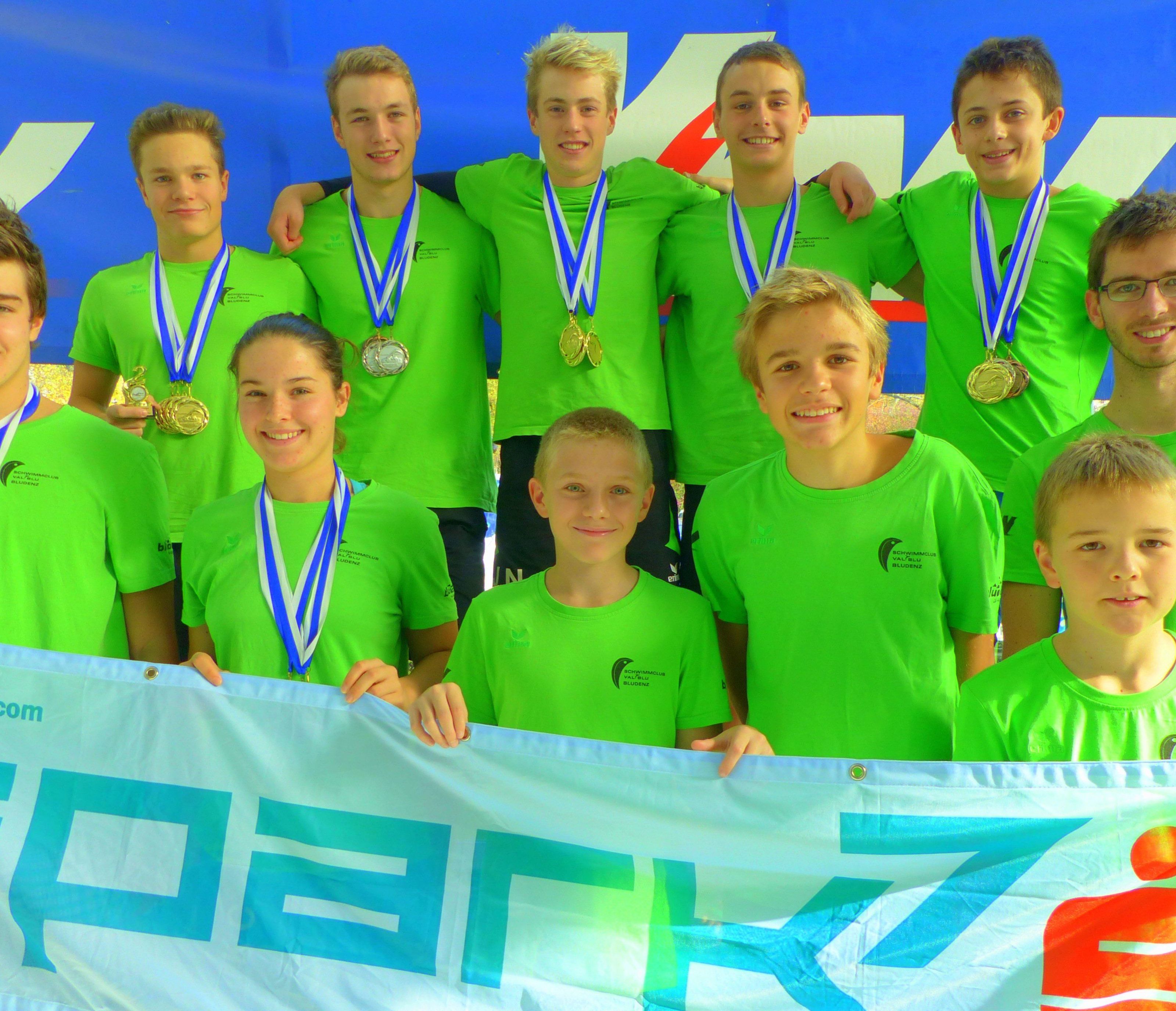Das erfolgreiche SC VAL BLU-Team in Ravensburg. Das erfolgreiche SC VAL BLU-Team in Ravensburg.