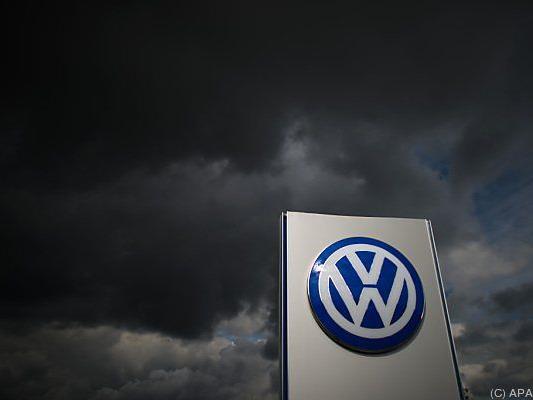 Weiter dunkle Wolken über VW