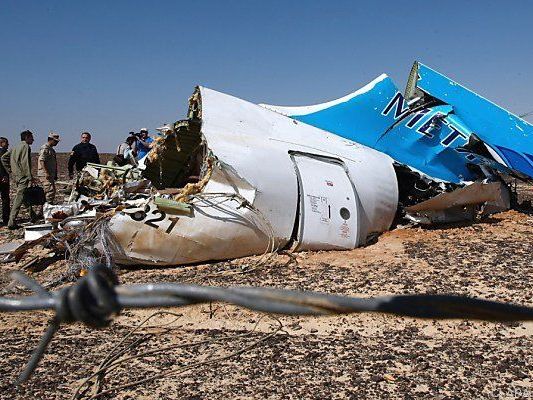 Suche nach Ursache für Absturz von Ferienflieger auf Sinai-Halbinsel Suche nach Ursache für Absturz von Ferienflieger auf Sinai-Halbinsel