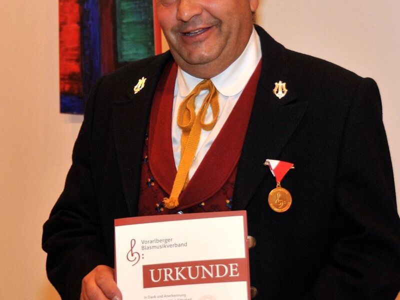 Josef Graß ist bereits 40 Jahre Musikant bei der Bürgermusik Nenzing Josef Graß ist bereits 40 Jahre Musikant bei der Bürgermusik Nenzing