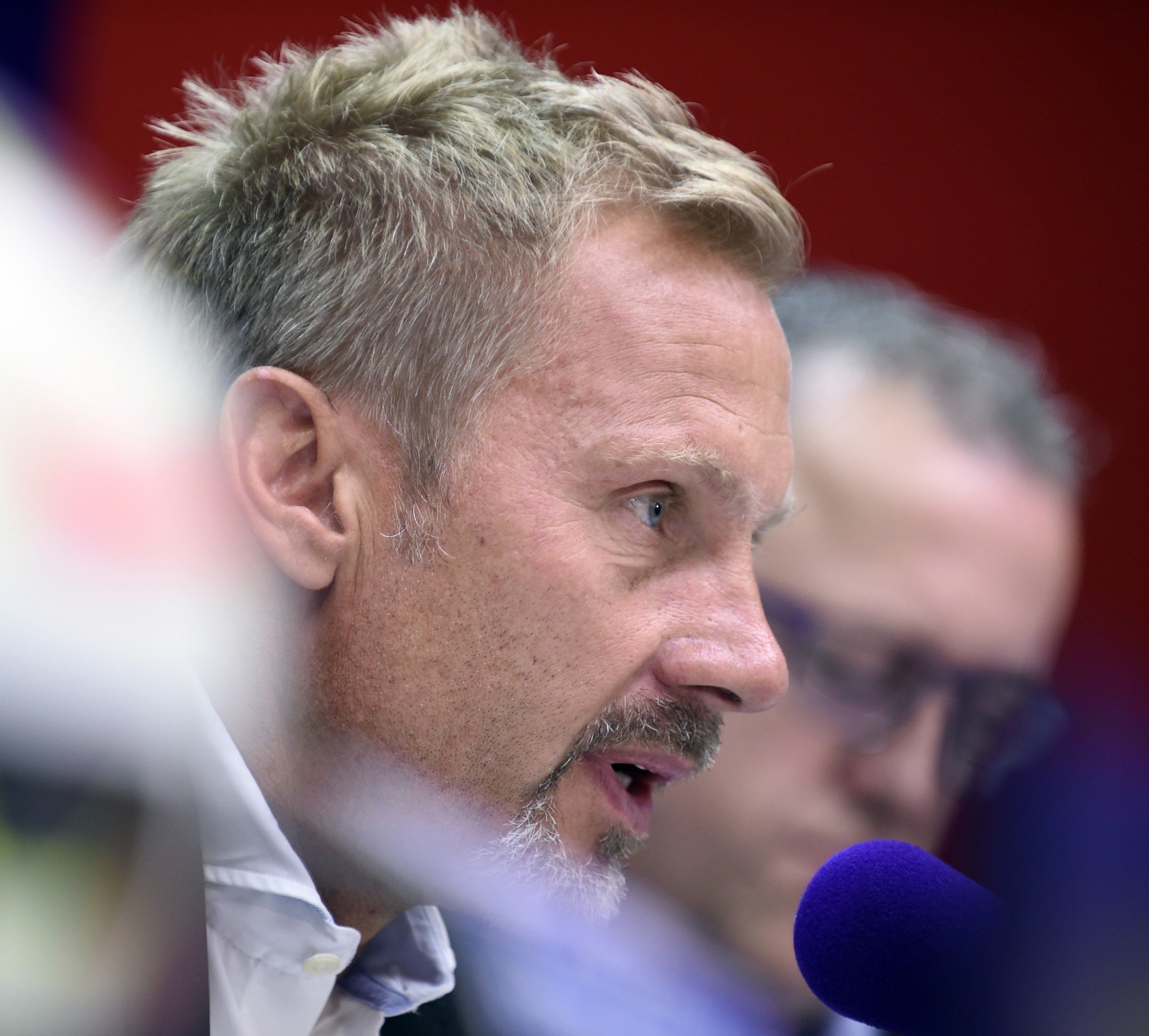 Austria-Trainer Fink und Sportchef Wohlfahrt stellen sich den Fragen der Fans. Austria-Trainer Fink und Sportchef Wohlfahrt stellen sich den Fragen der Fans.