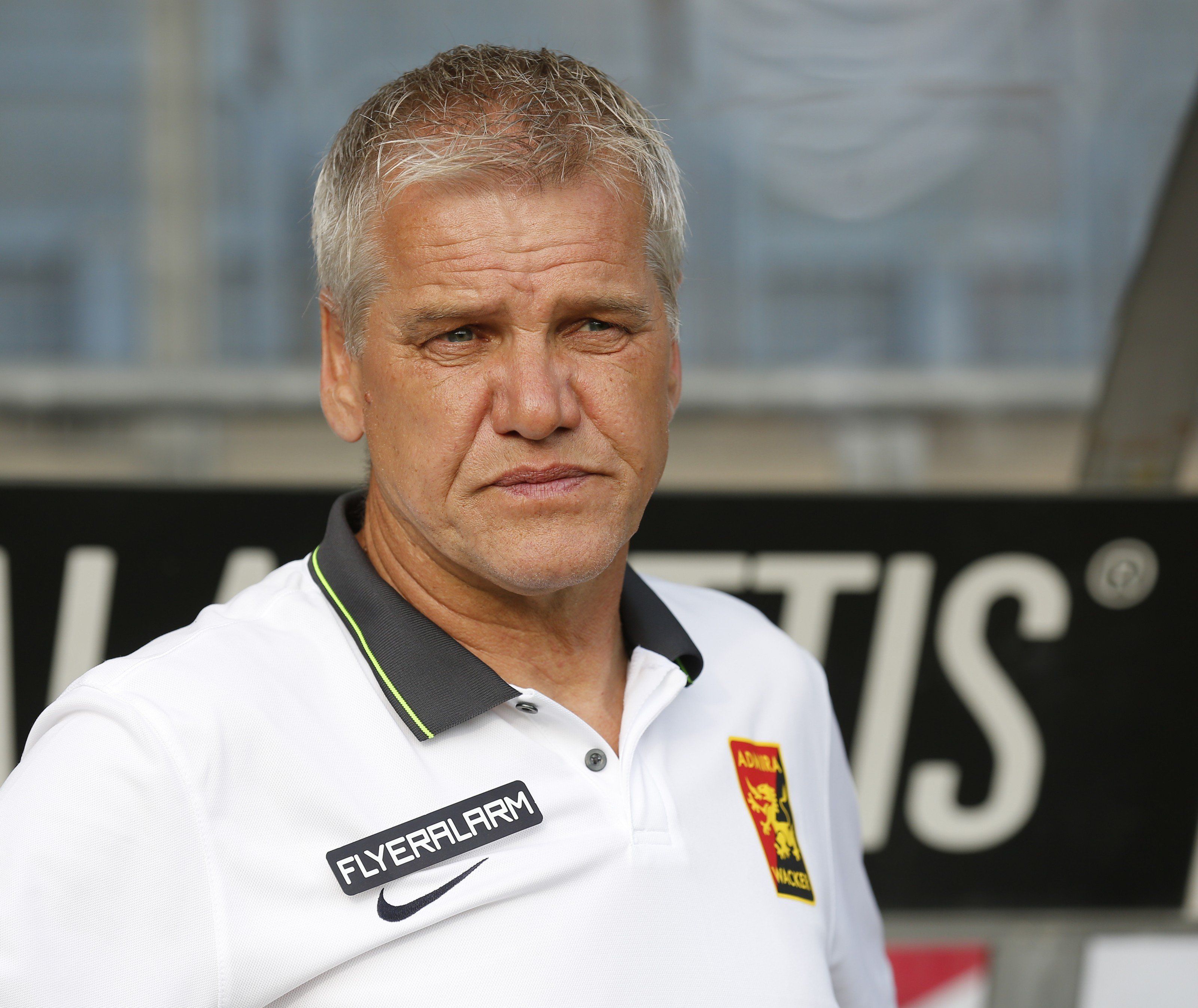 Admira-Coach Ernst Baumeister kann ab Jänner einen Neuzugang begrüßen. Admira-Coach Ernst Baumeister kann ab Jänner einen Neuzugang begrüßen.