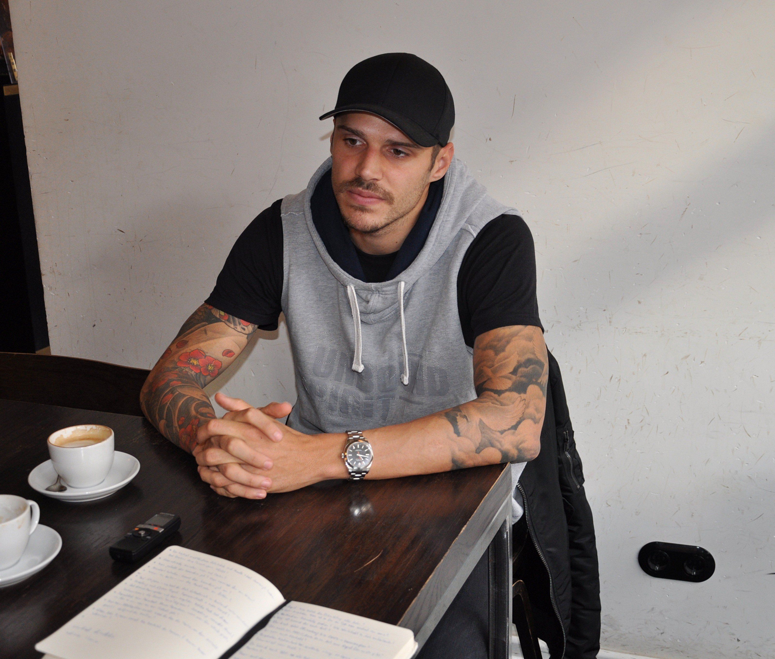 VIENNA.at bat Deutschland-Legionär Christopher Trimmel zum Interview. VIENNA.at bat Deutschland-Legionär Christopher Trimmel zum Interview.