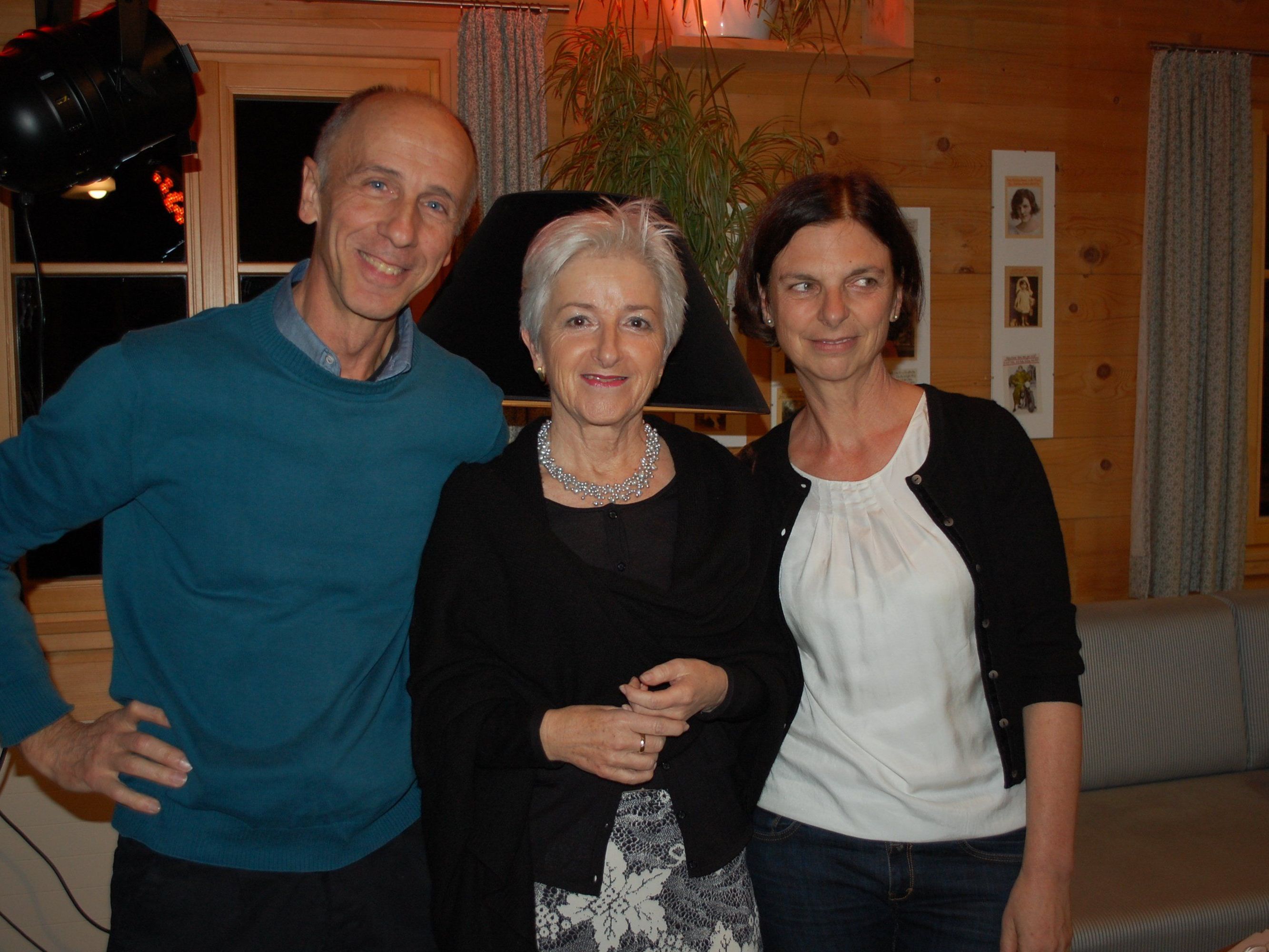 Bernarda Gisinger, Dario Denti und Susanne Scheier verstanden es eine einzigartige Stimmung bei „Herbst im Kopf“ zu erzeugen. Bernarda Gisinger, Dario Denti und Susanne Scheier verstanden es eine einzigartige Stimmung bei „Herbst im Kopf“ zu erzeugen.