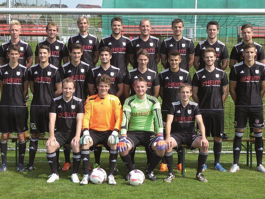 Die Kicker vom FC Sulzberg gehen als Tabellenführer der 1. Landesklasse in die Rückrunde.