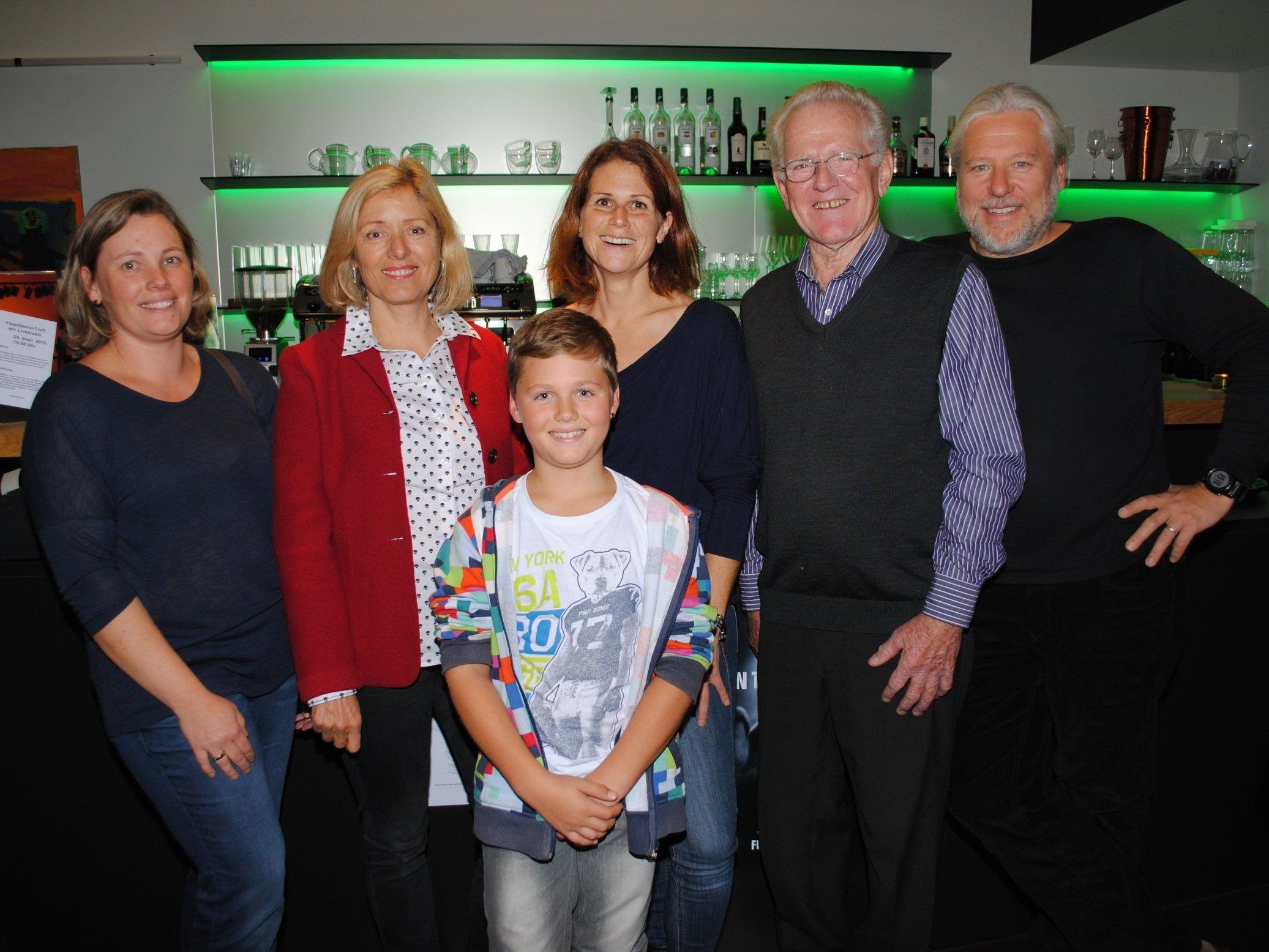 Strahlende Gesichter beim vergangenen Feierabend Treff im Eichamt Strahlende Gesichter beim vergangenen Feierabend Treff im Eichamt