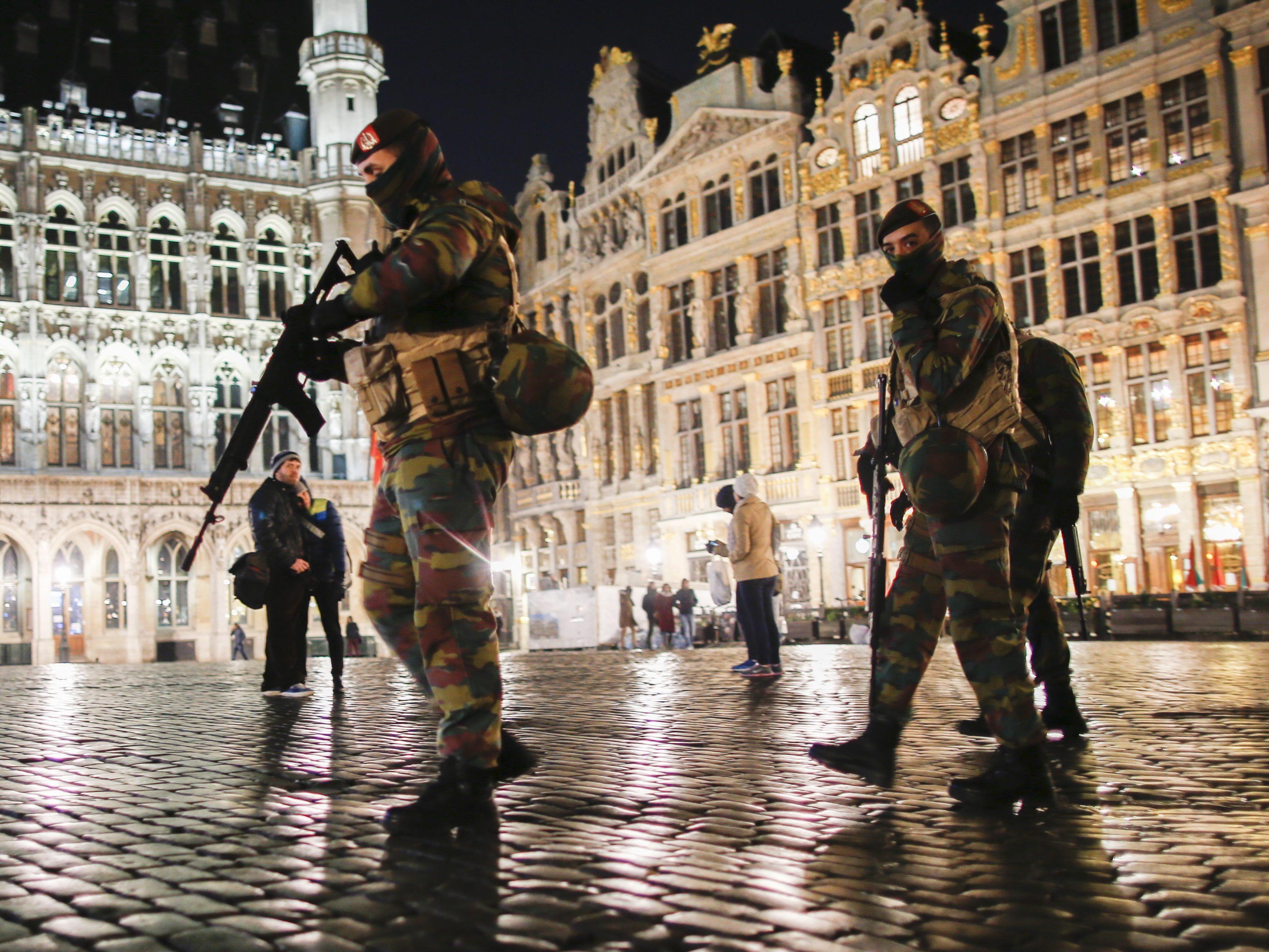 Maximale Terrorwarnstufe für Brüssel verlängert.