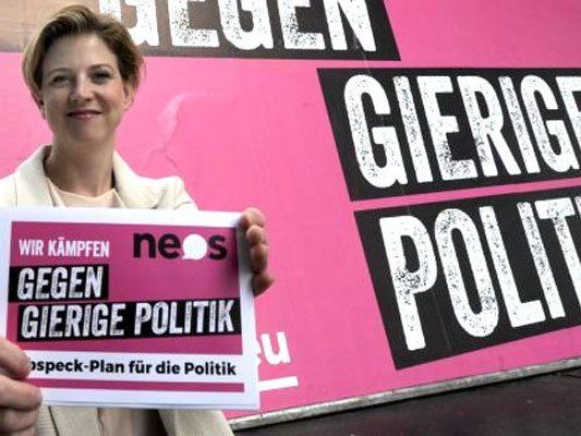 Die NEOS sorgten mit der SMS-Aktion für Unmut. Die NEOS sorgten mit der SMS-Aktion für Unmut.