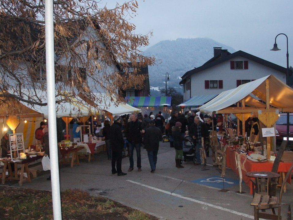 Adventliche Stimmung beim bugo-Platz Adventliche Stimmung beim bugo-Platz