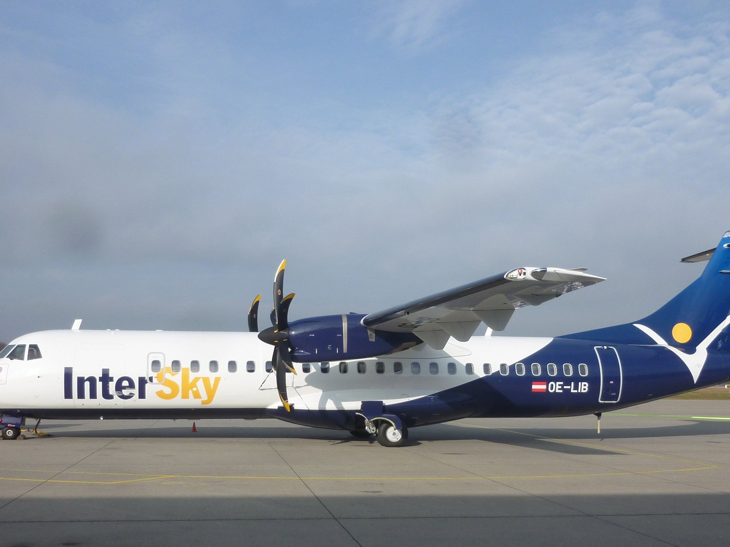 Während InterSky am Boden liegt, sucht der Flughafen Friedrichshafen nach Ersatz. Während InterSky am Boden liegt, sucht der Flughafen Friedrichshafen nach Ersatz.