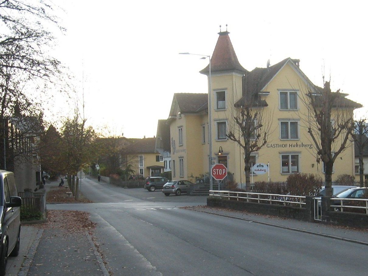 Kreuzung: Jakob-Hannibal-Straße / Graf-Maxililian-Straße Kreuzung: Jakob-Hannibal-Straße / Graf-Maxililian-Straße