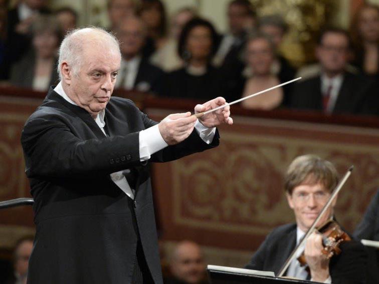 Daniel Barenboim dirigierte das Konzert. Daniel Barenboim dirigierte das Konzert.