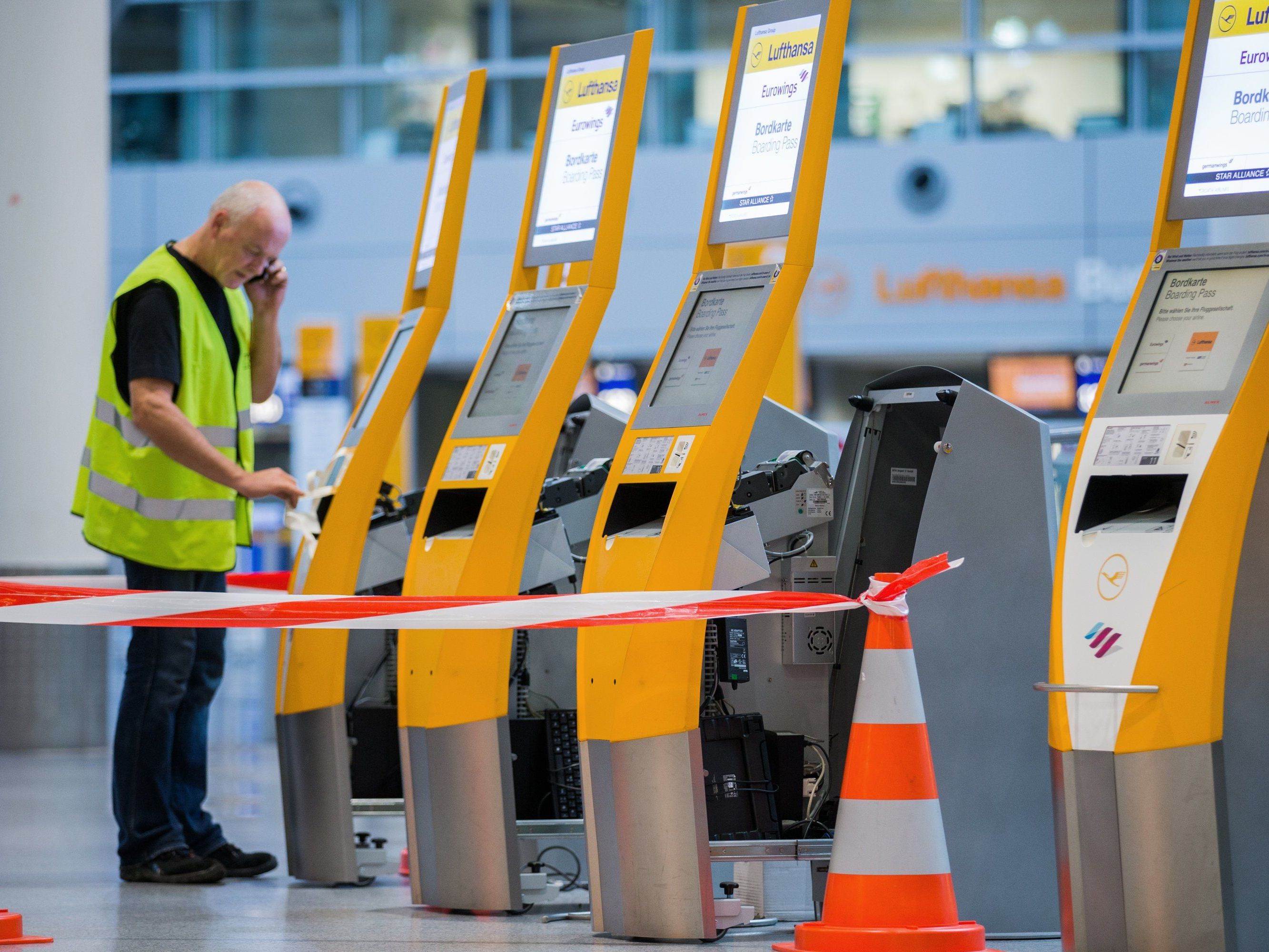 Längster Ausstand in Lufthansa-Geschichte. Längster Ausstand in Lufthansa-Geschichte.