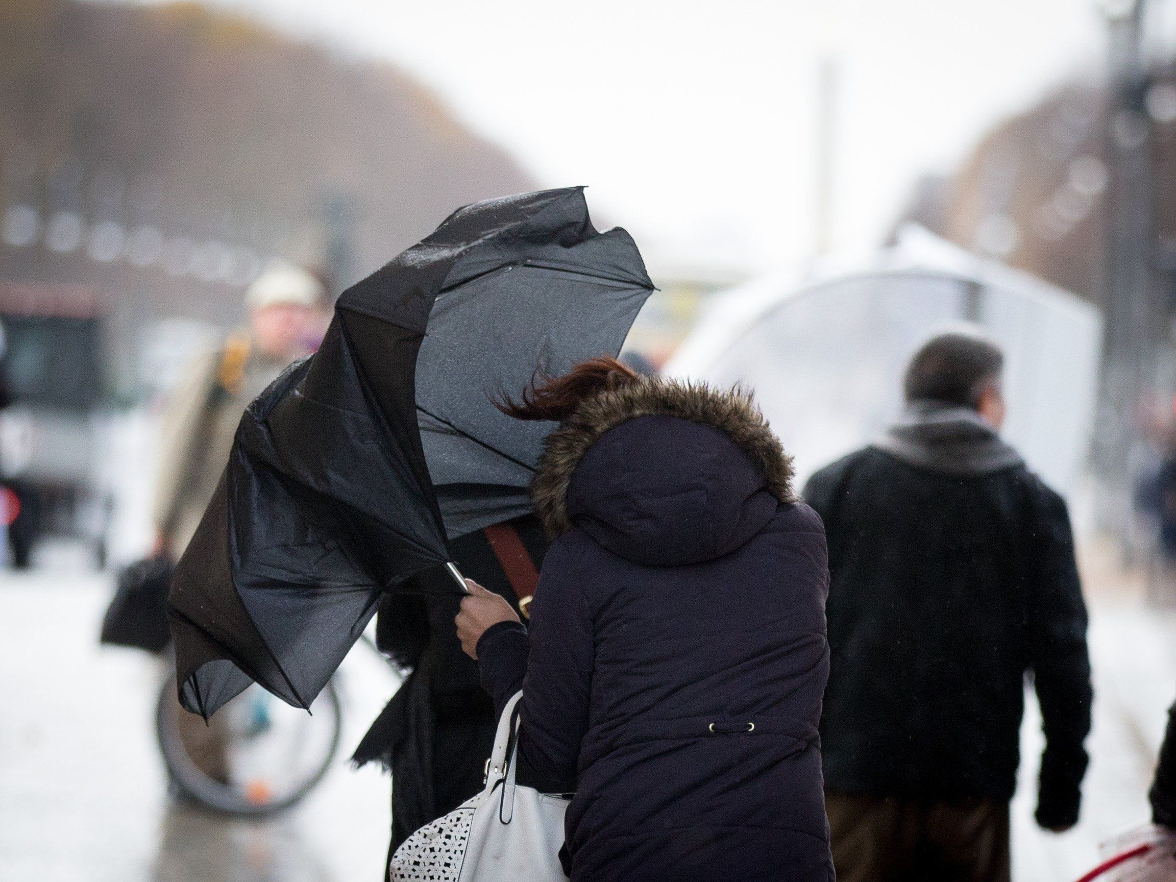 Sturmtief zieht über Österreich Sturmtief zieht über Österreich