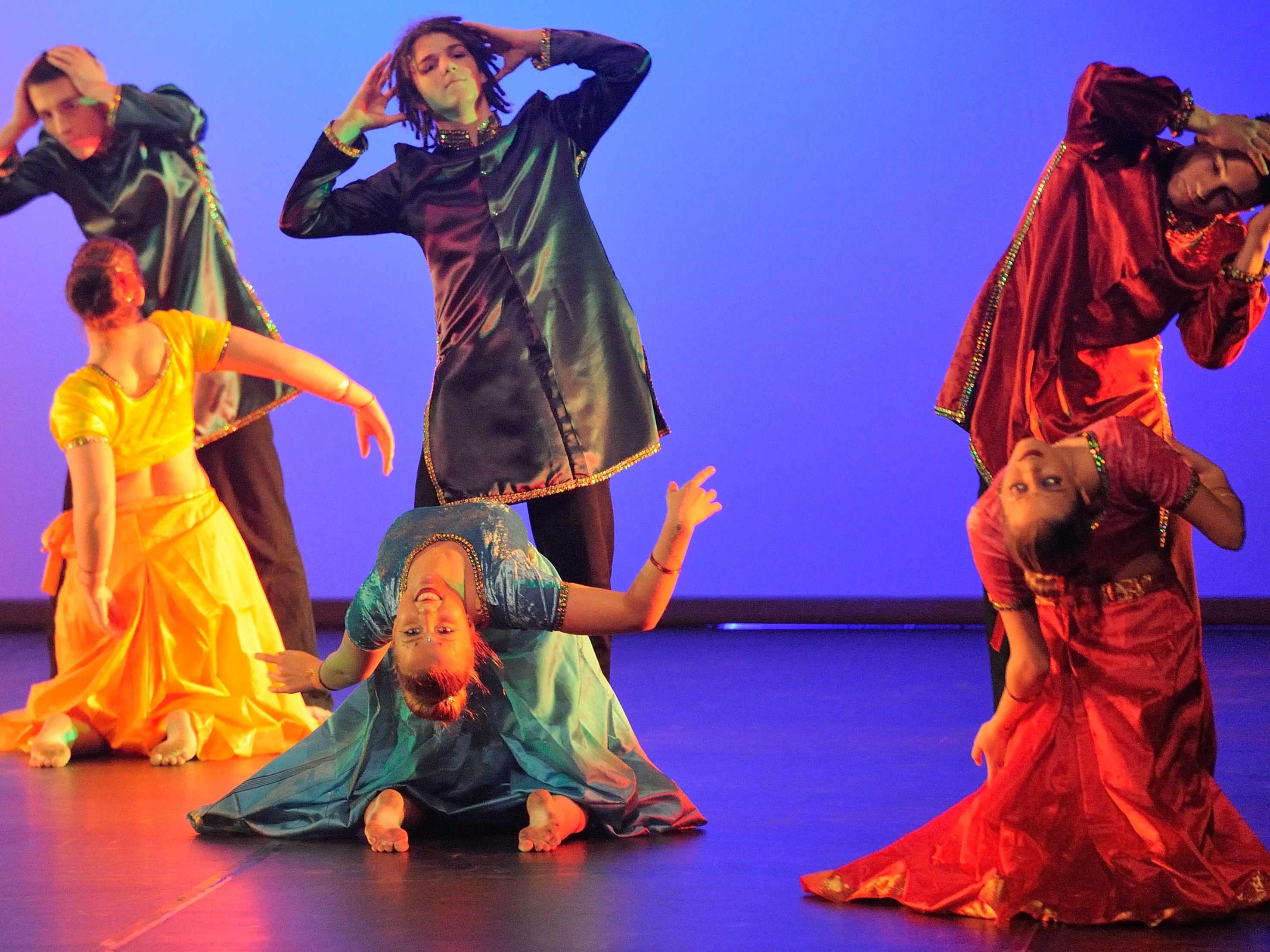Tanzperformance "Narilatha" / Ballettschule Monika / OneStepAhead