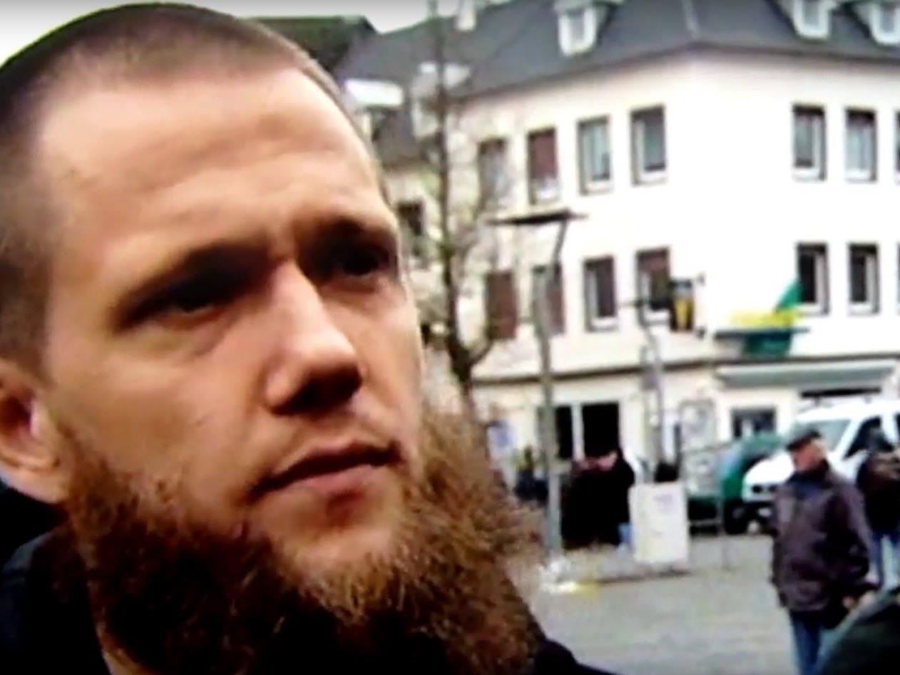 Der deutsche Salafistenprediger Sven Lau wurde festgenommen.