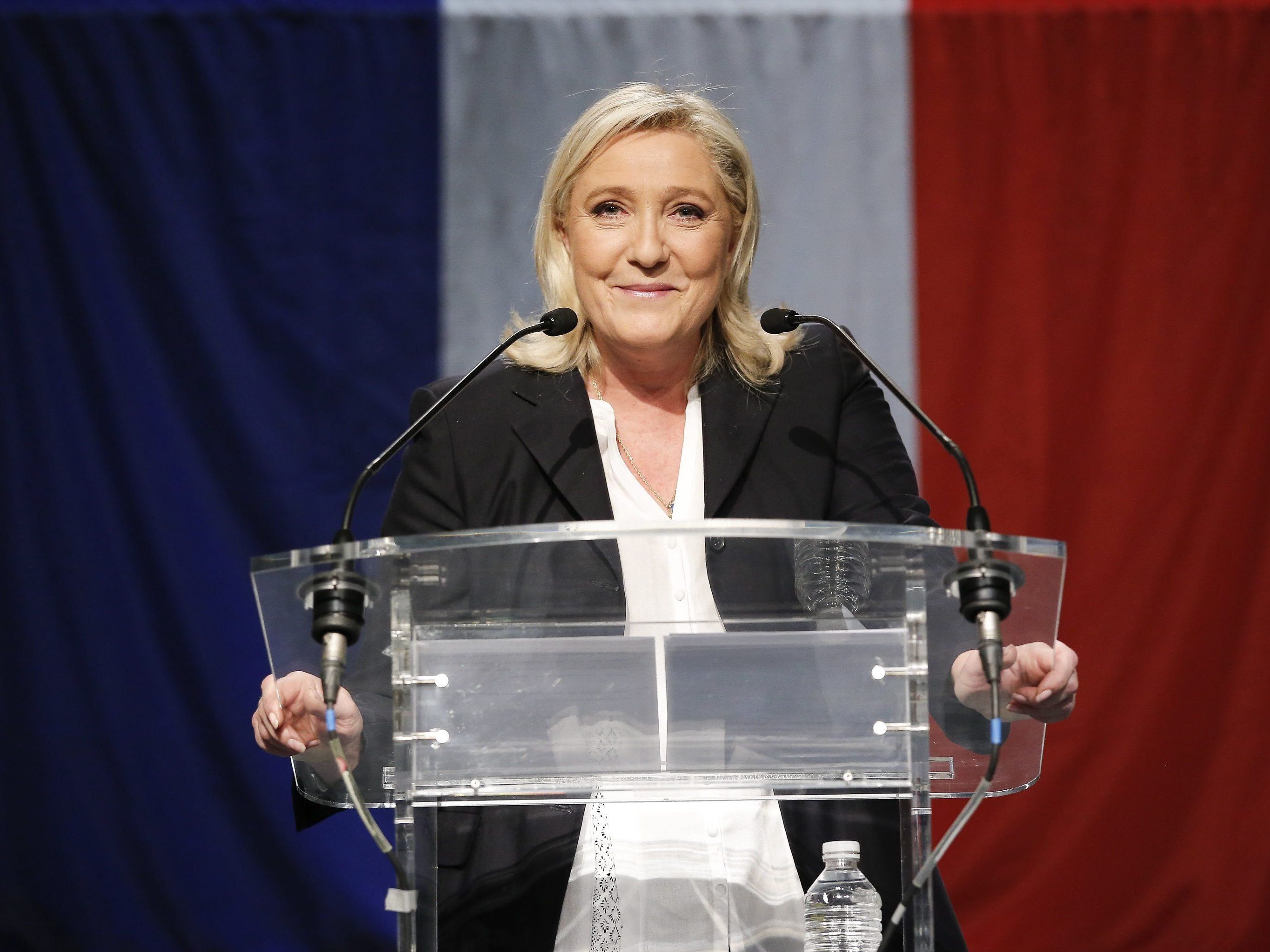 Historischer Sieg der Front National bei Regionalwahlen in Frankreich Historischer Sieg der Front National bei Regionalwahlen in Frankreich