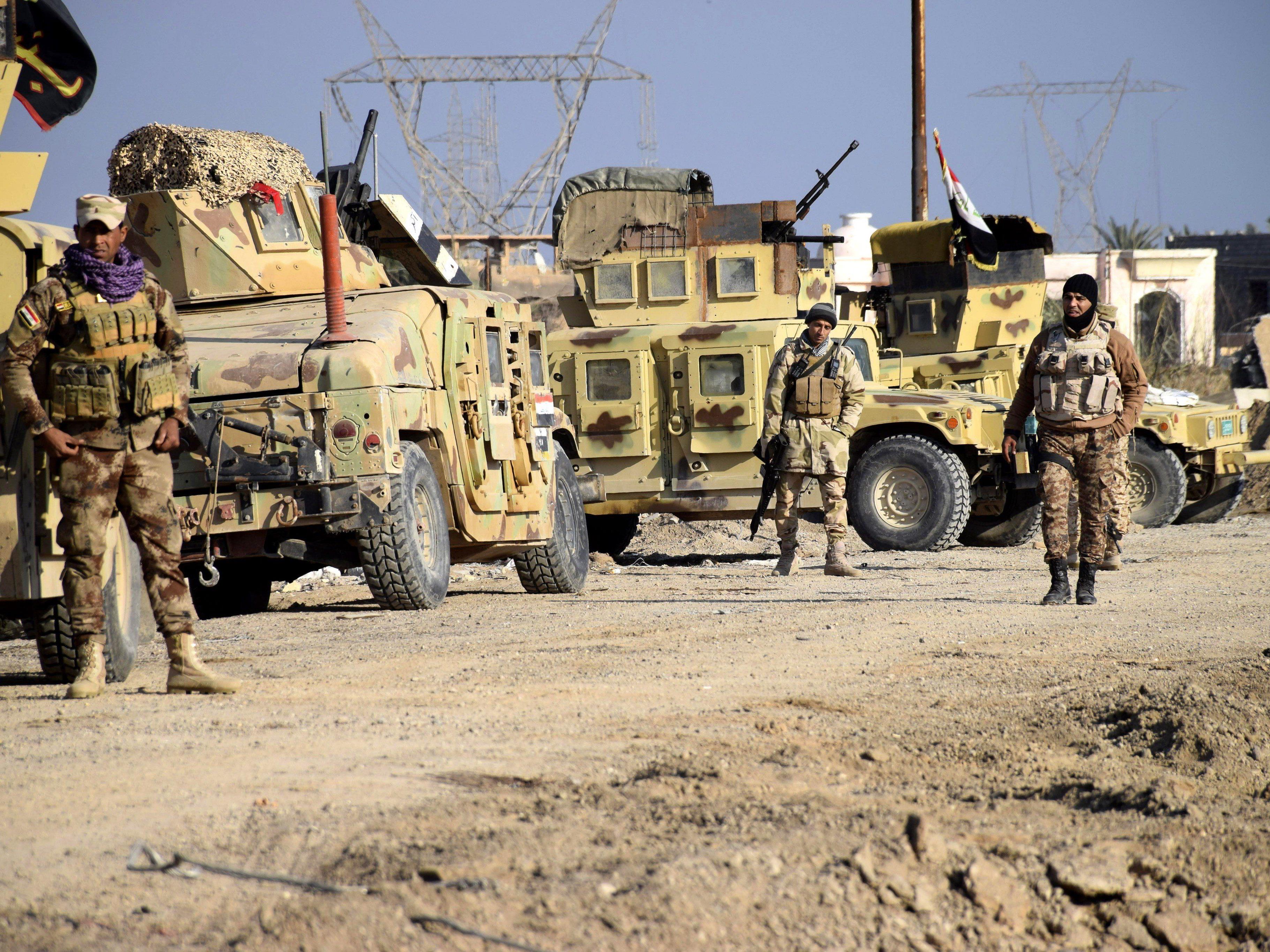 Armee: Vertreibung von Islamisten aus Stadtzentrum eingeleitet.