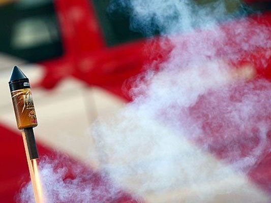 Wer bei Schäden durch Kracher aufkommen muss. Wer bei Schäden durch Kracher aufkommen muss.