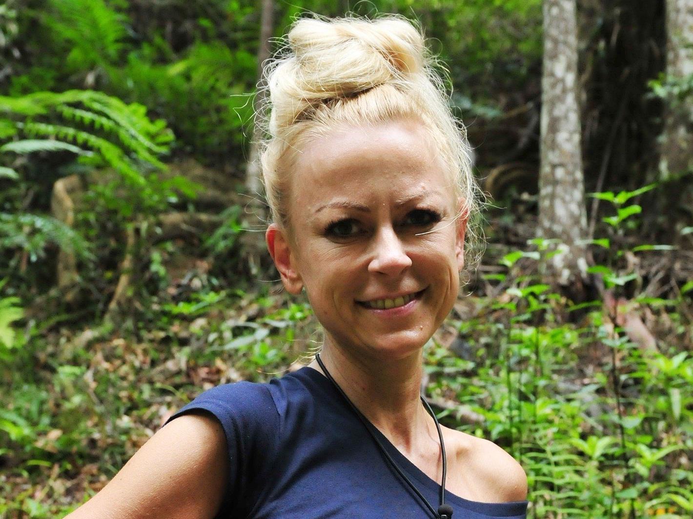 Jenny musste am 9. Tag das Dschungelcamp 2016 verlassen. Jenny musste am 9. Tag das Dschungelcamp 2016 verlassen.