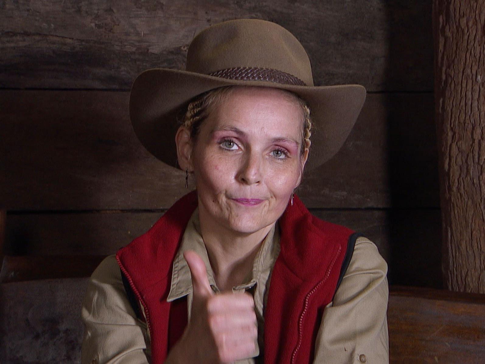 Helena muss kurz vor dem Finale das Dschungelcamp verlassen. Helena muss kurz vor dem Finale das Dschungelcamp verlassen.