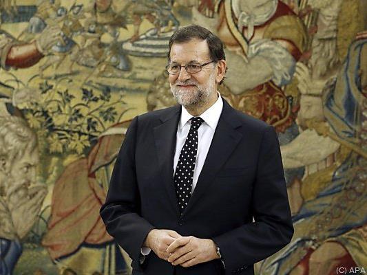 Rajoy gibt auf