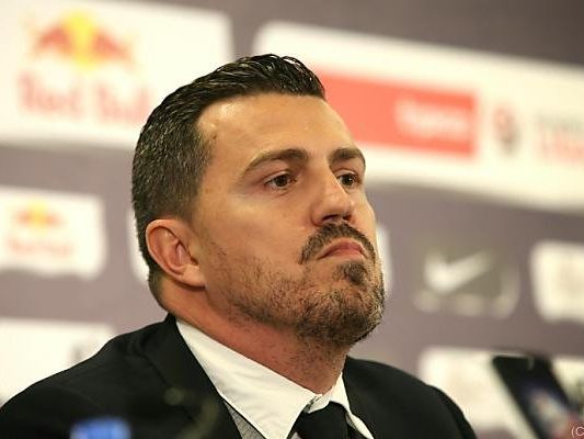 Der Spanier hat sich einige Varianten überlegt Der Spanier hat sich einige Varianten überlegt