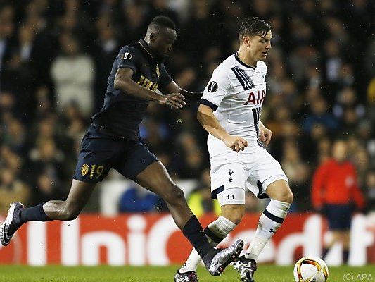 Kevin Wimmer (r.) könnte von Ausfall profitieren Kevin Wimmer (r.) könnte von Ausfall profitieren