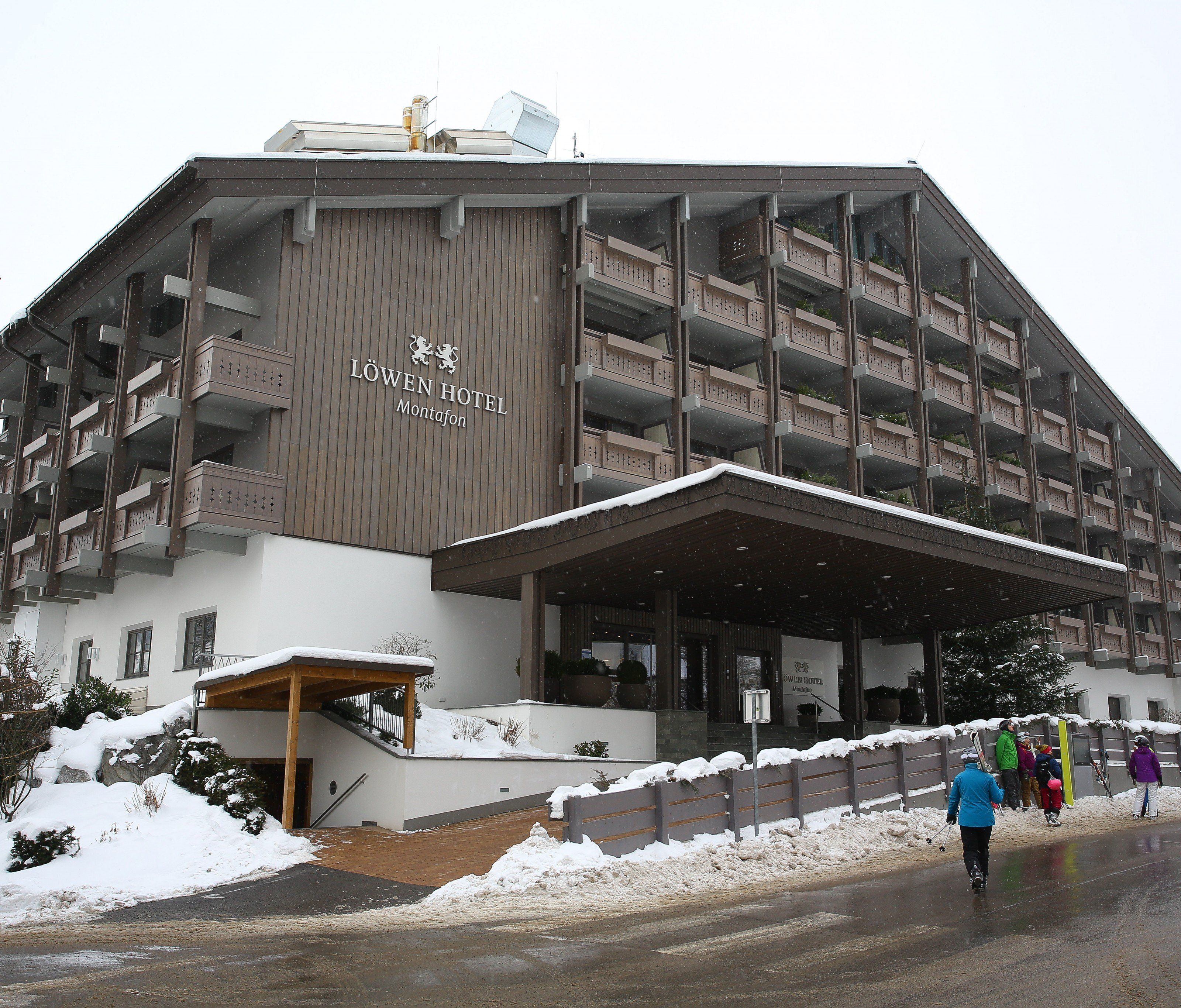 Die Details des Großbauprojekts werden nun von einer Arbeitsgruppe ausgearbeitet. Die Details des Großbauprojekts werden nun von einer Arbeitsgruppe ausgearbeitet.