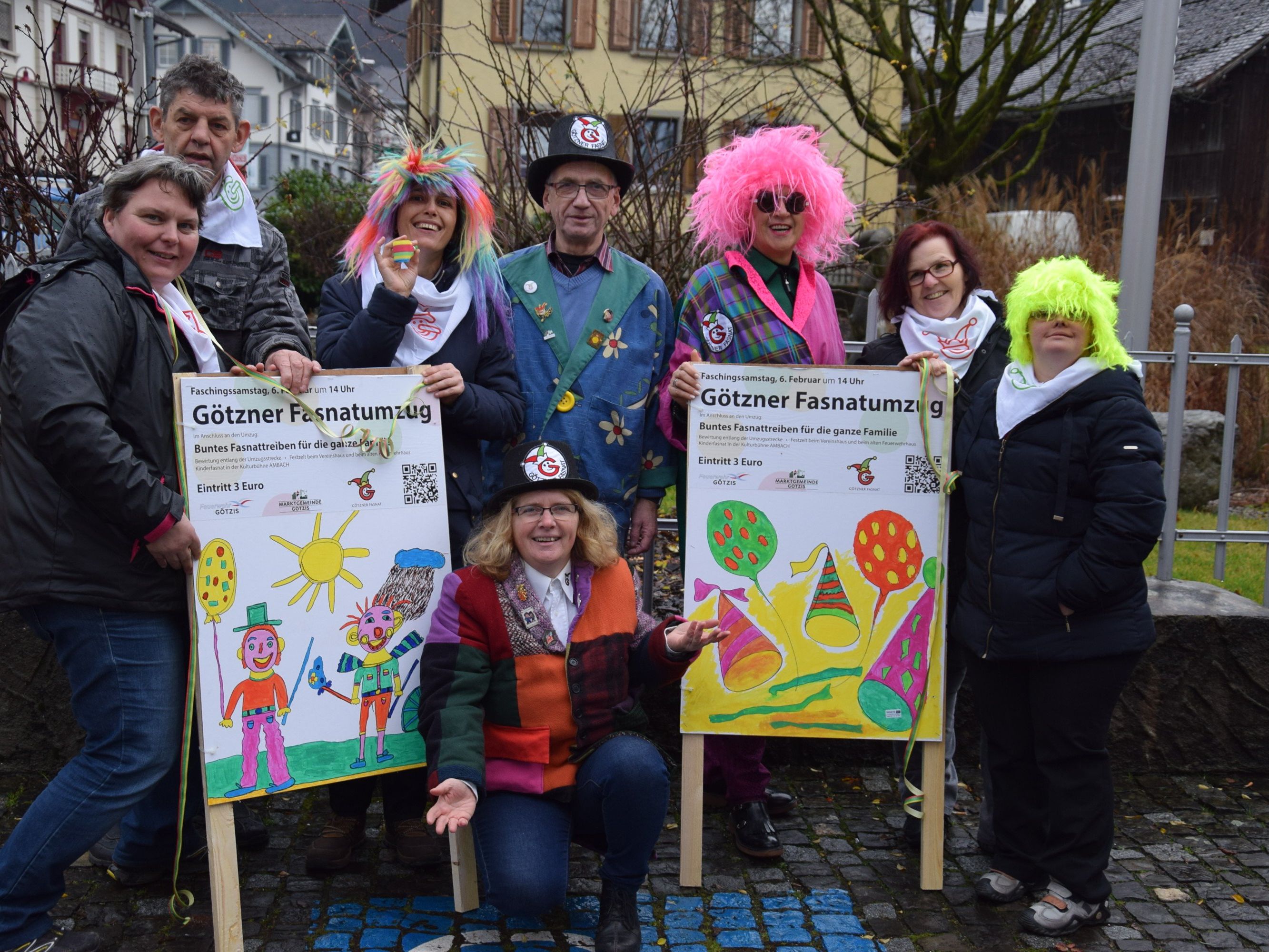 Elke Drexel, Harald Lampl, Marlies Viegl, Margot Brecher, Hans Giesinger, Maria Ellensohn-Schmid, Kathrin Meyer und Sandra Mayer freuen sich auf den Götzner Umzug! Elke Drexel, Harald Lampl, Marlies Viegl, Margot Brecher, Hans Giesinger, Maria Ellensohn-Schmid, Kathrin Meyer und Sandra Mayer freuen sich auf den Götzner Umzug!