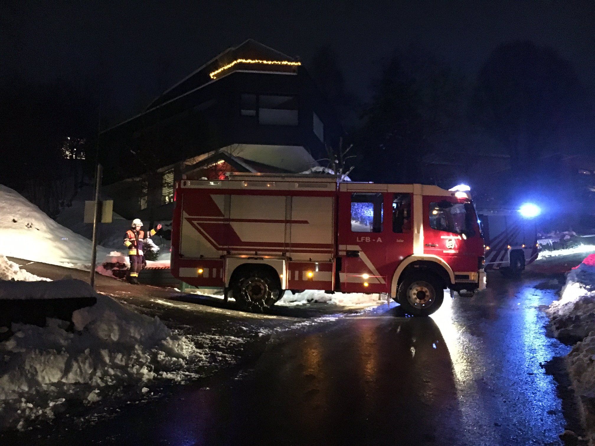 Feuerwehren Wolfurt, Schwarzach standen im Einsatz.