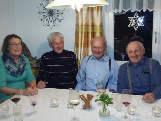 Reinhold Erhart feiert seinen 85. Geburtstag. Reinhold Erhart feiert seinen 85. Geburtstag.