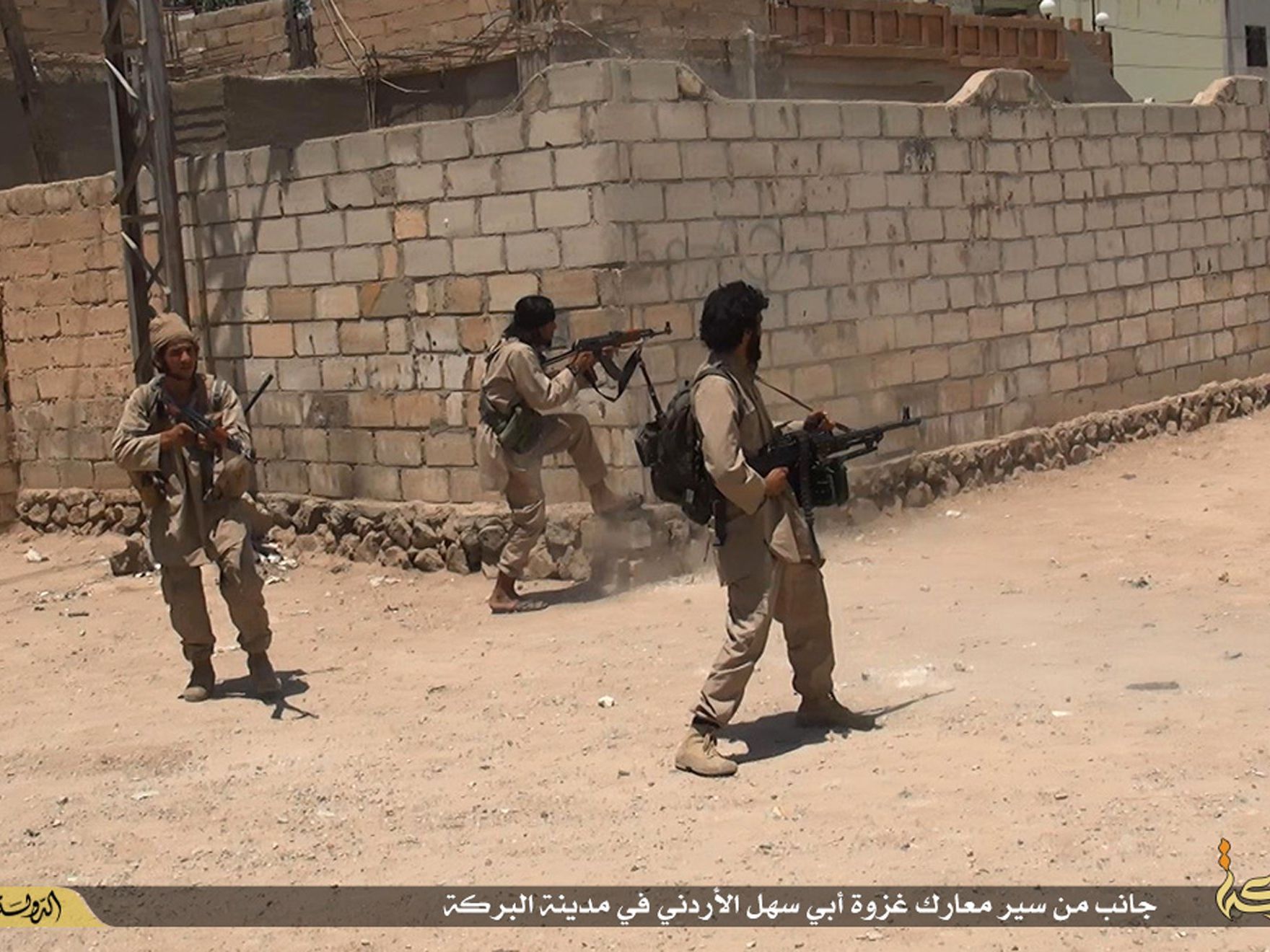 Aktivisten: Kämpfer werden um die Hälfte schlechter bezahlt. Aktivisten: Kämpfer werden um die Hälfte schlechter bezahlt.