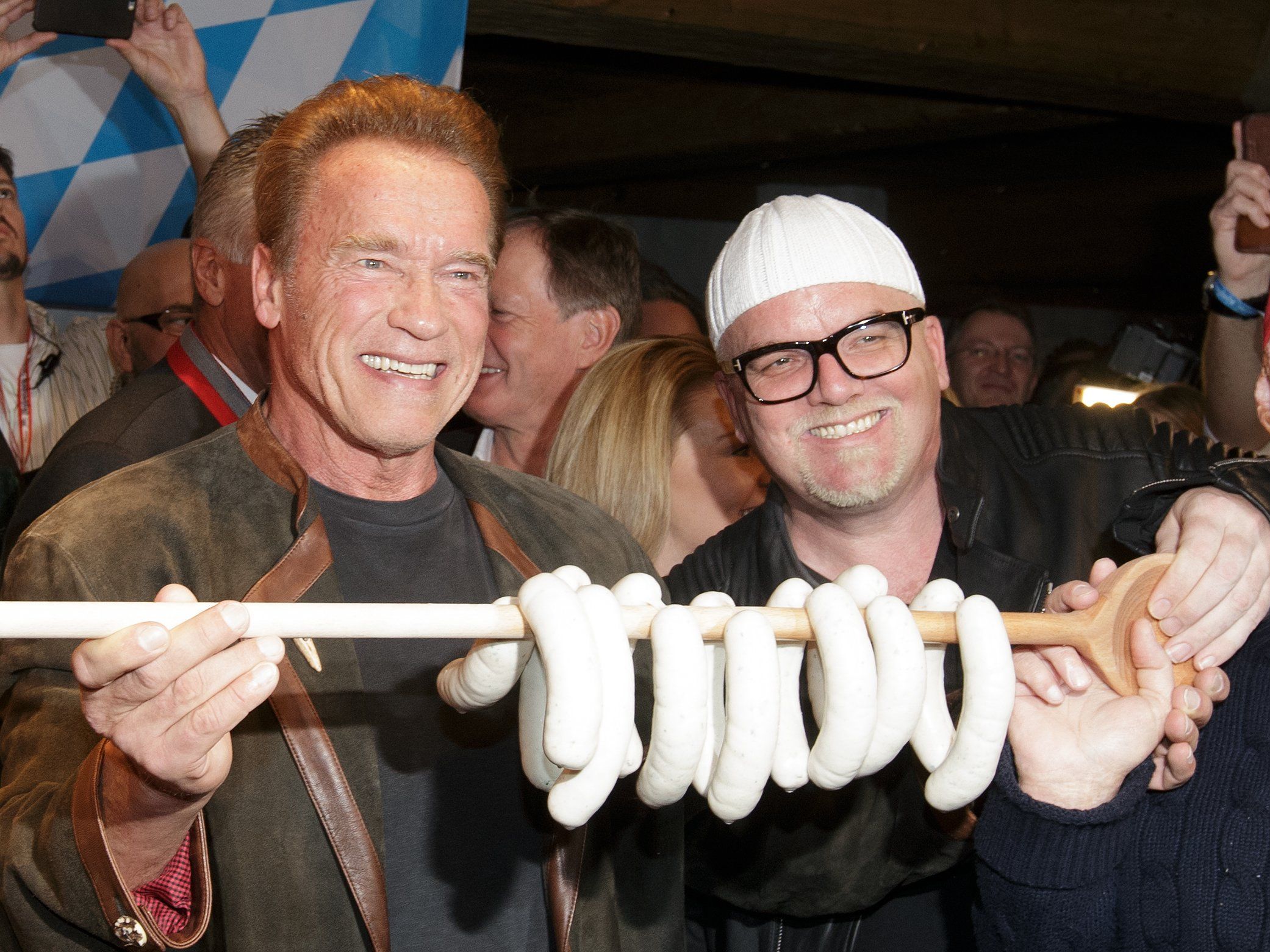 Selbstverständlich war "Arnie" der große Star bei der legendären Weißwurstparty am Kitz-Wochenende.