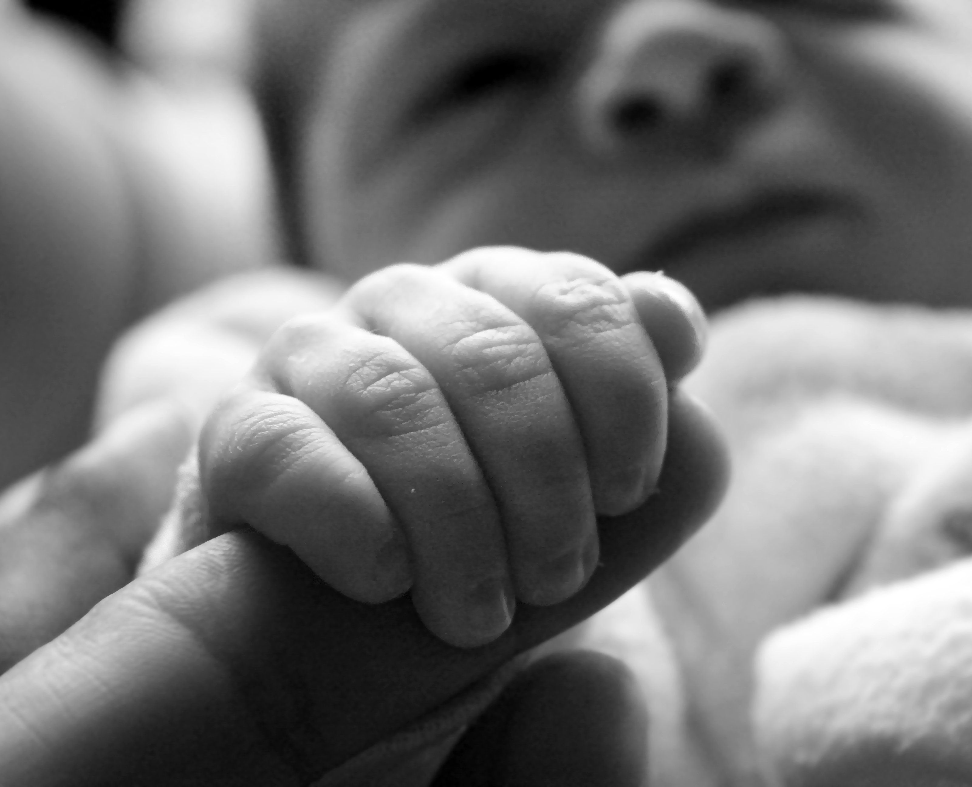 Mögliche Baby-Verwechslung vor 25 Jahren am LKH Graz Mögliche Baby-Verwechslung vor 25 Jahren am LKH Graz