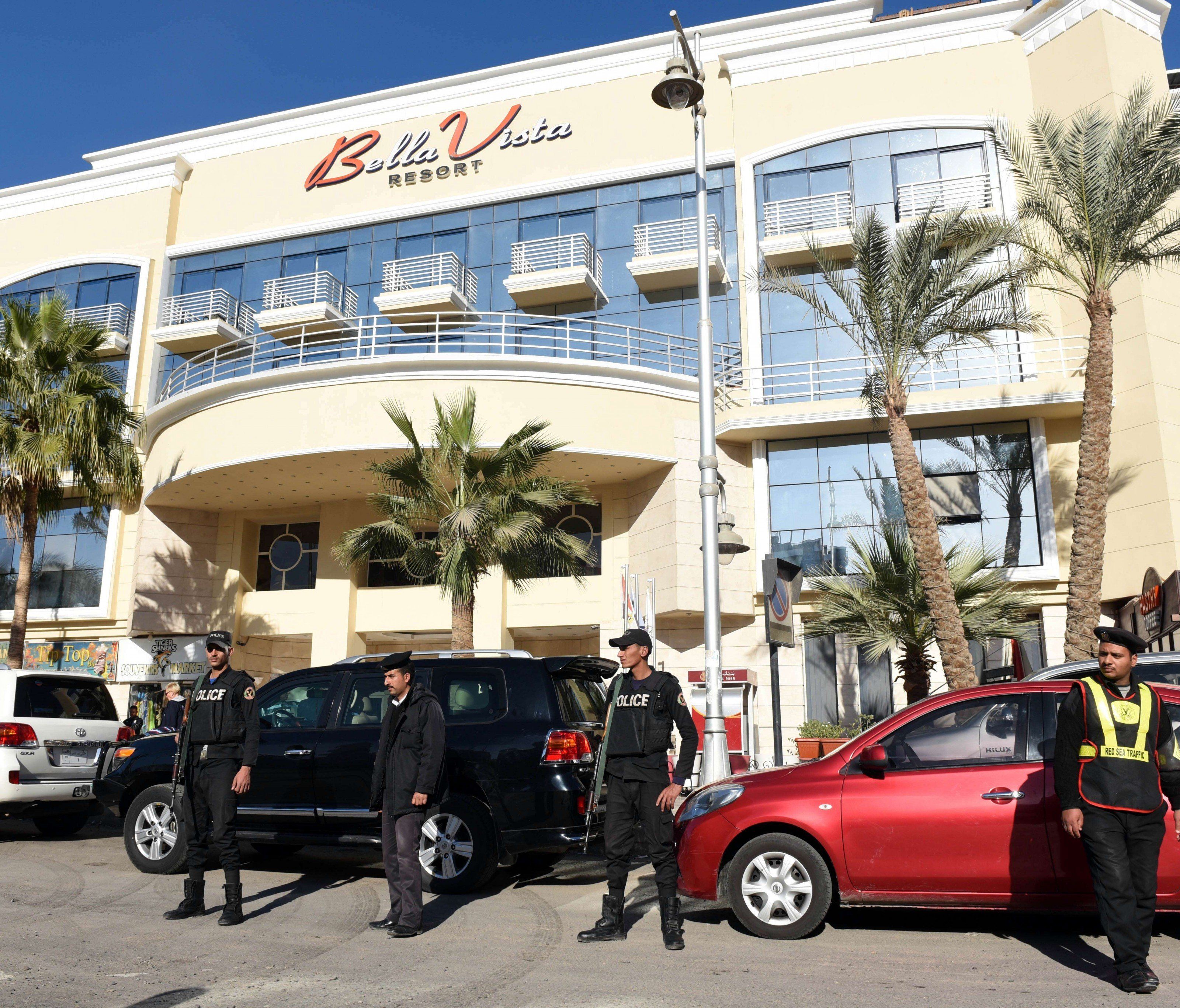 Zwei Österreicher bei Angriff auf Hotel in Hurghada verletzt Zwei Österreicher bei Angriff auf Hotel in Hurghada verletzt