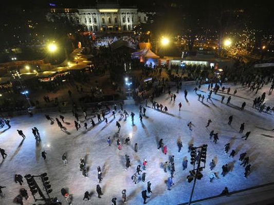 Kinderermäßigung in der Semesterferienwoche beim 21. Wiener Eistraum Kinderermäßigung in der Semesterferienwoche beim 21. Wiener Eistraum