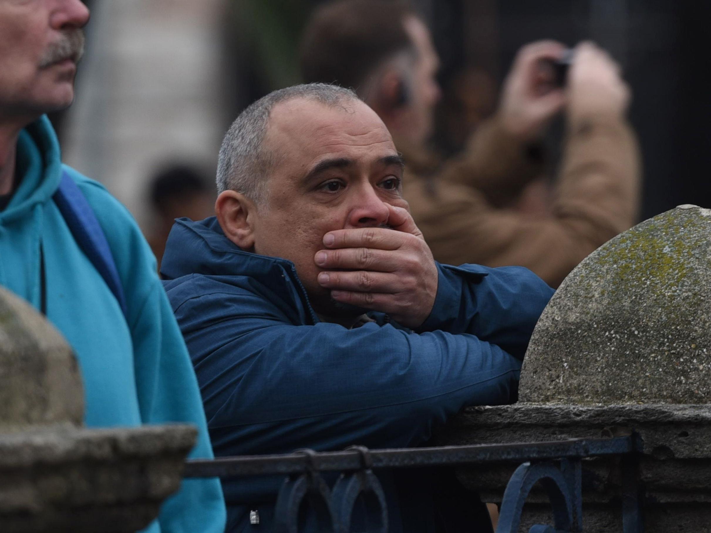 Auch einen Tag nach dem Anschlag sind die Menschen in Istanbul noch schockiert.