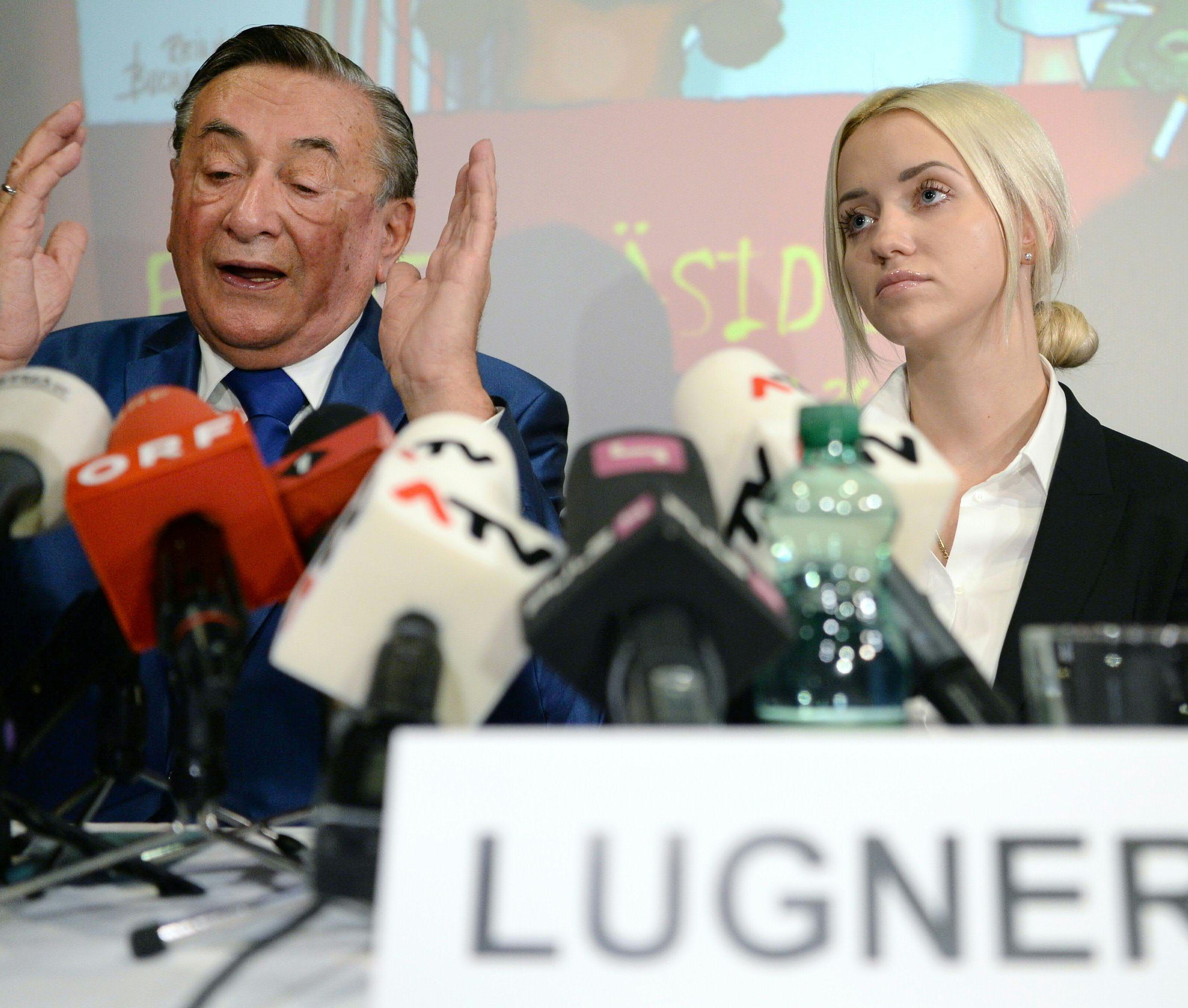 Richard Lugner ärgert sich über den ORF. Richard Lugner ärgert sich über den ORF.