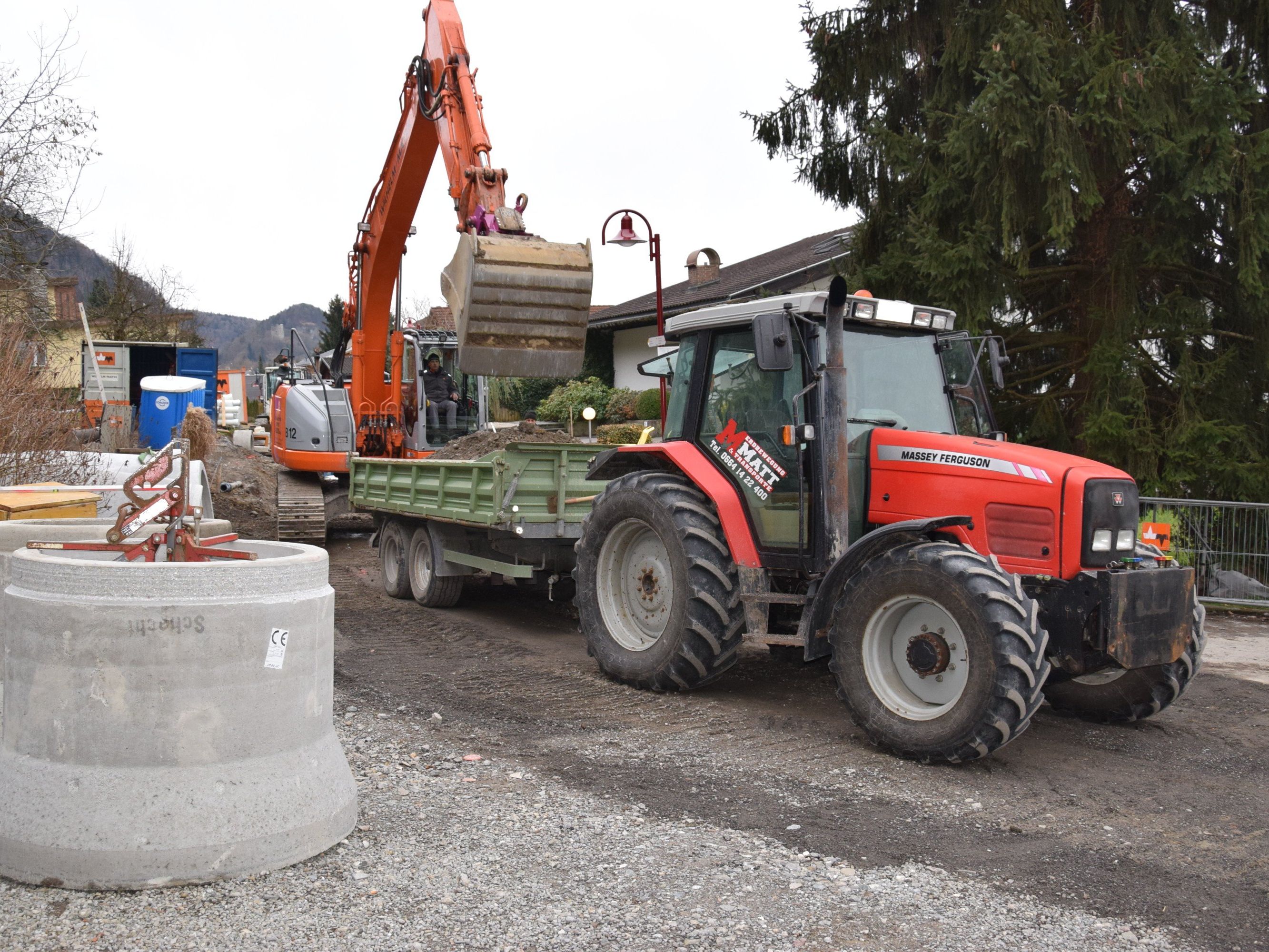 Die Bauarbeiten an der Sanierung des Kobelweges schreiten voran Die Bauarbeiten an der Sanierung des Kobelweges schreiten voran