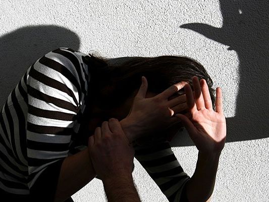 Gegen einen 31-jährigen Mann in Wien-Favoriten wurden schwere Vorwürfe erhoben Gegen einen 31-jährigen Mann in Wien-Favoriten wurden schwere Vorwürfe erhoben