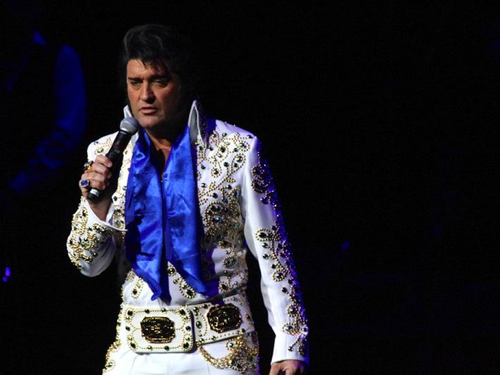 Viele musikalische Leckerbissen wurden allen Besuchern beim Elvis-Musical im Festspielhaus präsentiert.
