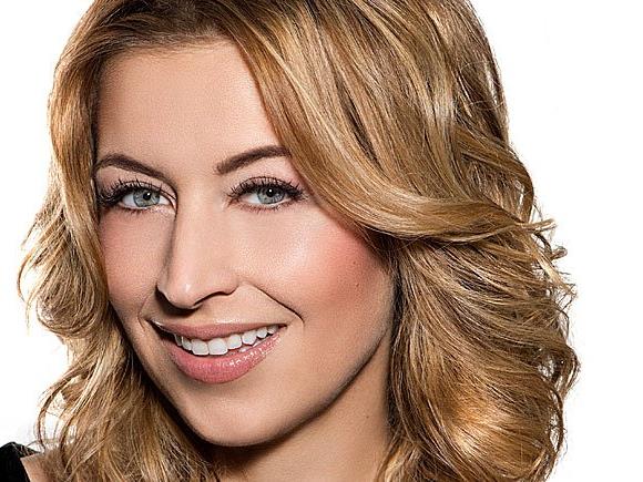 Mit Promi Shopping Queen Verena Kerth die bekanntesten Einkaufstempel Europas erobern Mit Promi Shopping Queen Verena Kerth die bekanntesten Einkaufstempel Europas erobern